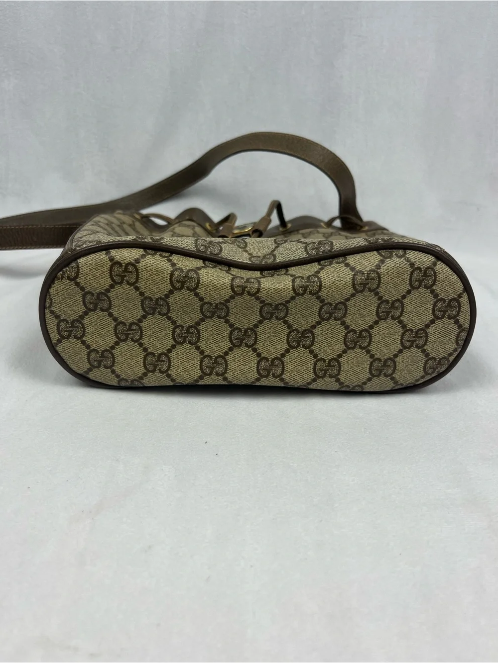 GUCCI Sherry Line Drawstring Shoulder Bag & Dustbag GG Brown Monogram VTG Italy - Picture 4 of 16